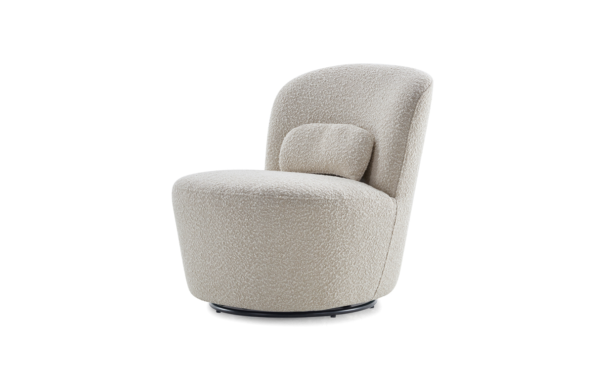 Bilde av GIGI Swivel lenestol Bouclé Offwhite