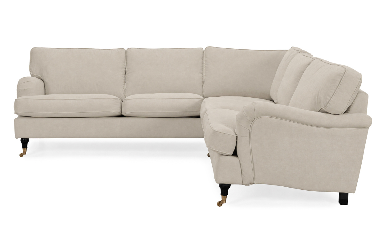 SKAGEN Hjørnesofa Howard Classic Beige i gruppen Stue / Sofaer / Howard-sofaer hos Sofas & more (SKA3C3BABE)