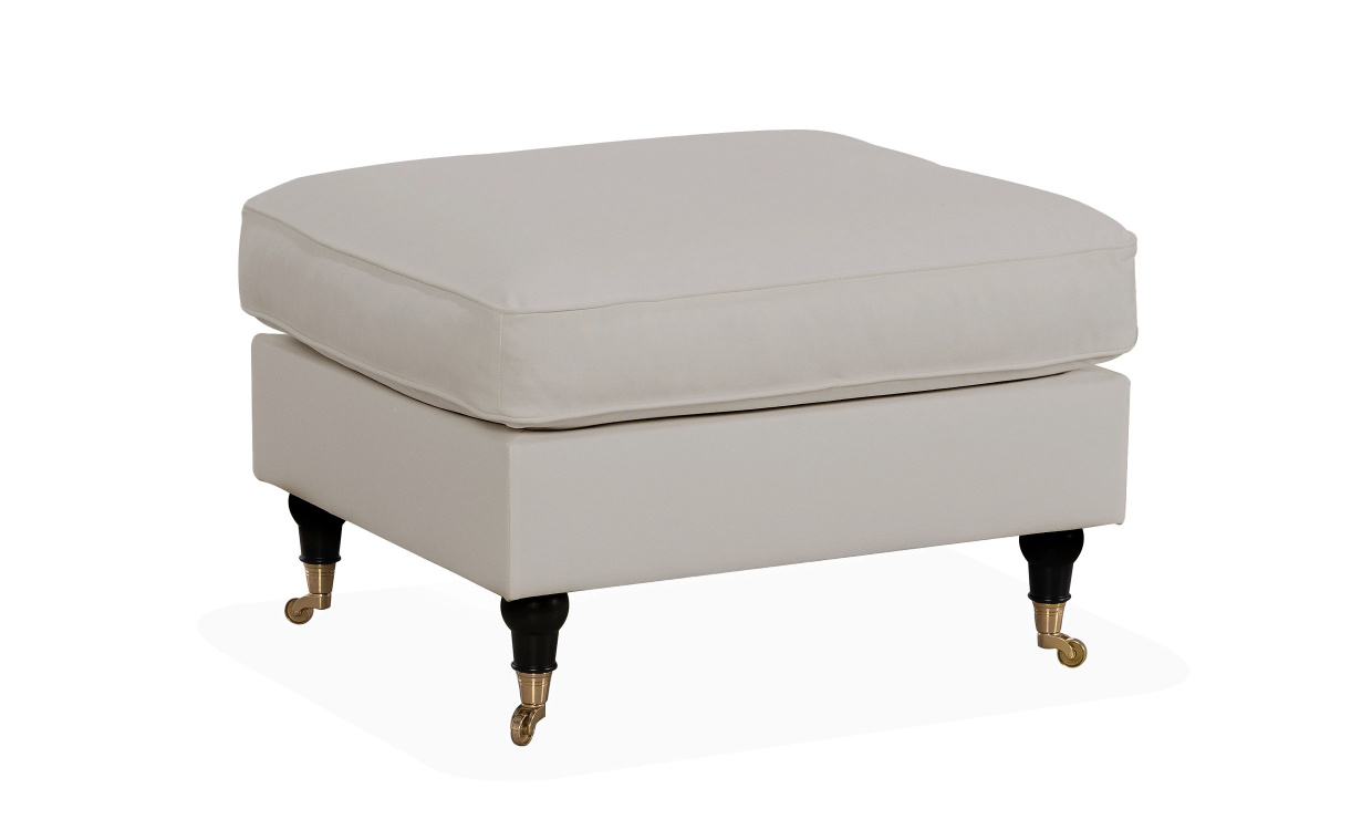 SKAGEN Fotskammel Classic Beige i gruppen Sofaer / Fotskamler hos Sofas & more (SKAFSBABE)