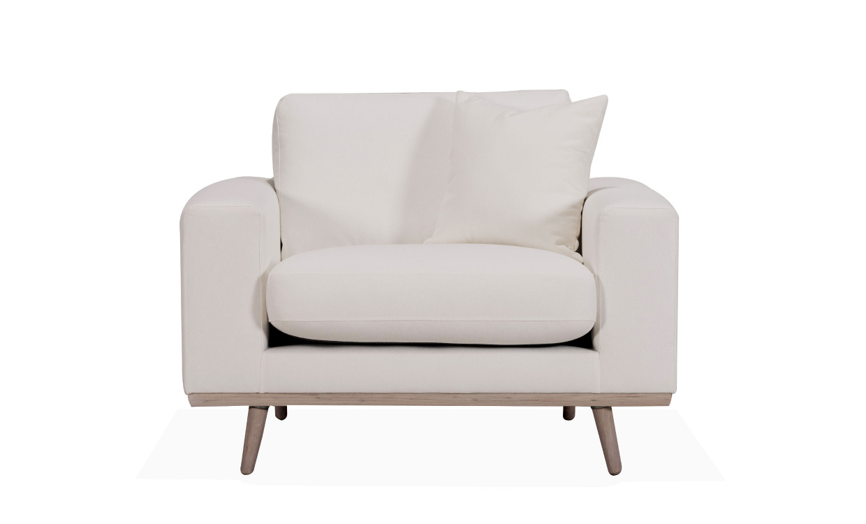 STOCKHOLM PREMIUM Lenestol Beige i gruppen Stue / Lenestoler hos Sofas & more (ST1S-BABE)