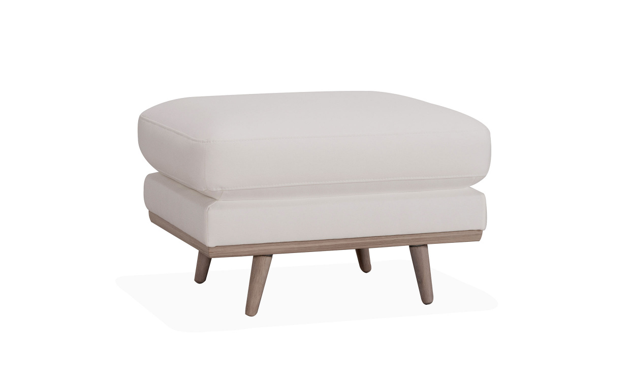 STOCKHOLM PREMIUM Fotskammel Beige i gruppen Stue / Sofaer / Fotskamler hos Sofas & more (STFS-BABE)