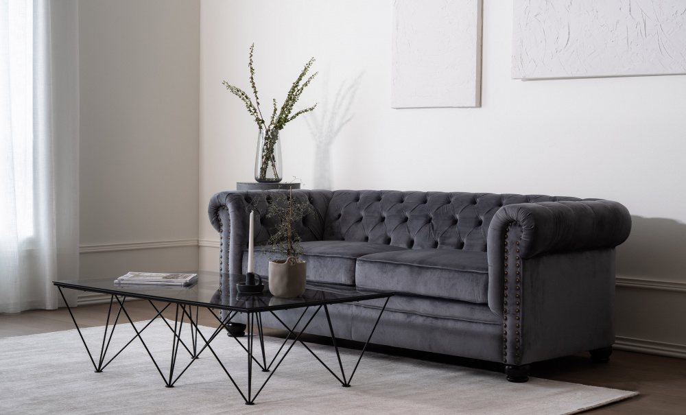 WINDSOR Chesterfield Sovesofa Flyel Gr i gruppen Stue / Sofaer / Flyelssofaer hos Sofas & more (2328-HLR-21)