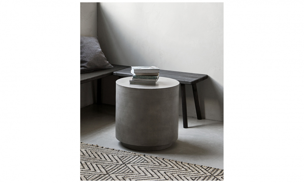 OUT Bord Gr L i gruppen Utembler / Hagebord / Sofabord hos Sofas & more (260840401)
