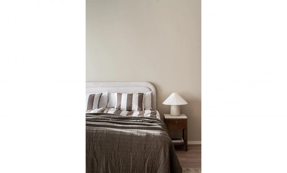 Bilde nr 3 (BILLE Sengebord Brun/Hvit)