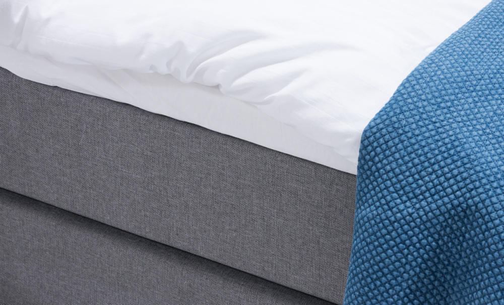 NGSVIK 160 Sengepakke Lys gr i gruppen Soverom / Senger / Senger 160 hos Sofas & more (ANG-PLAIN160LGPKT)