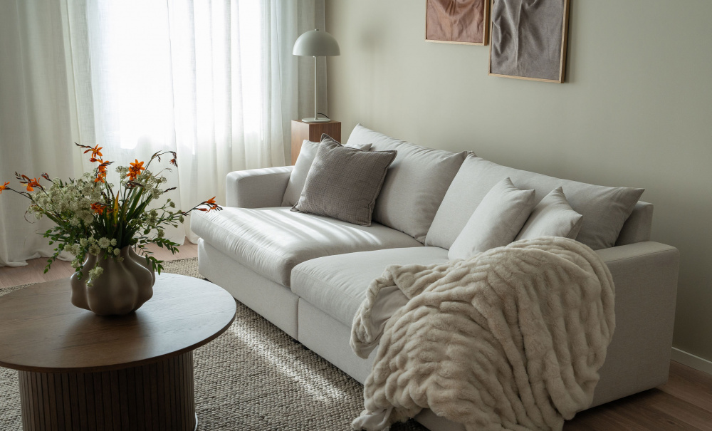 BOLNUEVO 3-seters sofa Greige i gruppen Stue / Sofaer / 3-seters sofaer hos Sofas & more (BOL-3S-NAPE)