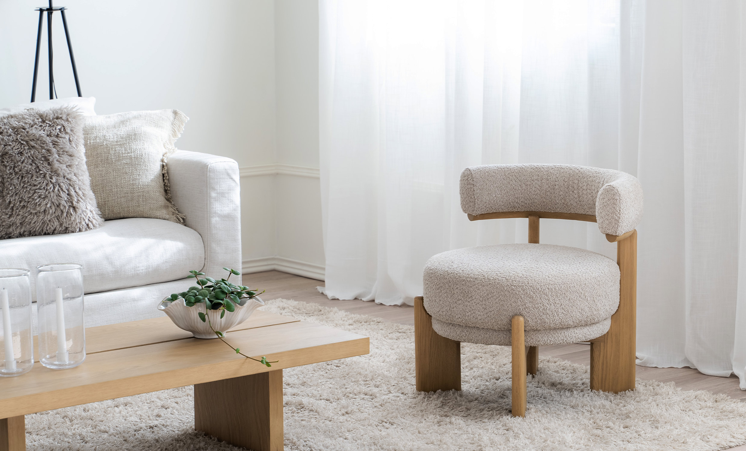 NODA Lenestol Offwhite/Natur