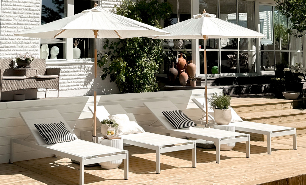 TOBAGO Solseng Hvit i gruppen Utembler / Sittembler / Solstoler hos Sofas & more (MB4090-WH)