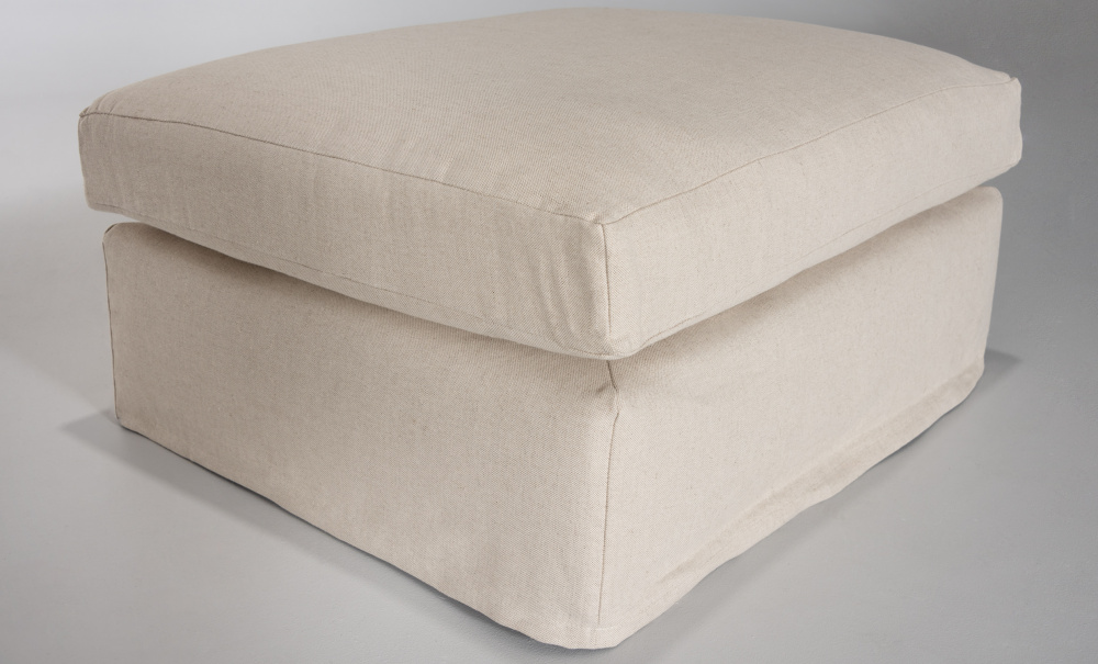 MONACO Fotskammel Beige i gruppen Stue / Sofaer / Fotskamler hos Sofas & more (MON-FSBE)