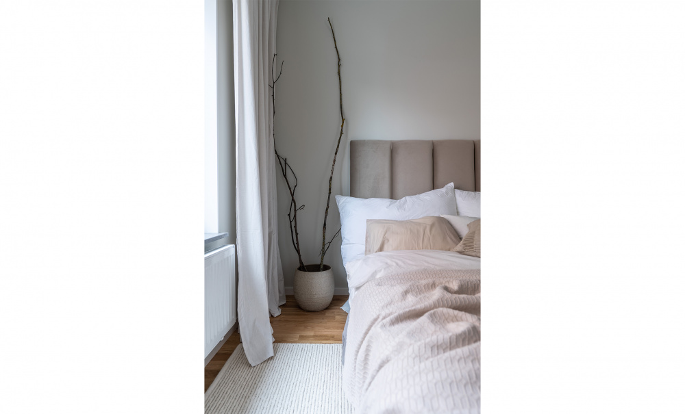 PAGO 180 Sengegavl Velvet Greige i gruppen Soverom / Sengegavler / Sengegavler 180 hos Sofas & more (PAGSG180SAL02)
