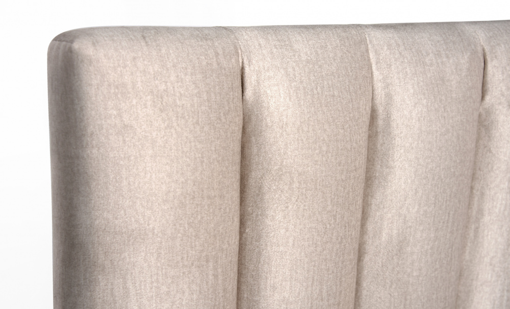 PENNY 120 Sengegavl Velvet Beige i gruppen Soverom / Sengegavler / Sengegavler i flyel hos Sofas & more (PENSG120MO02)