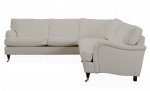 Bytt til bilde nr. 1 (SKAGEN Hj�rnesofa Howard Classic Beige)