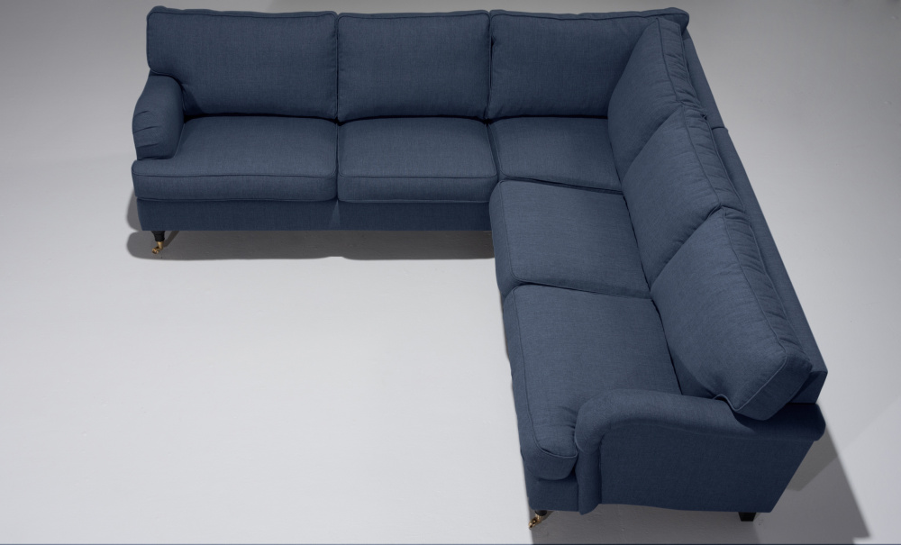 SKAGEN Hjrnesofa Howard Blue i gruppen Stue / Sofaer / Howard-sofaer hos Sofas & more (SKA3C3IN80)