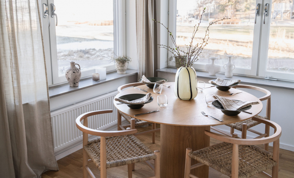 MONDO Lenestol Nature i gruppen Spiseplass / Sittembler / Stoler hos Sofas & more (XN1767-NATURAL)